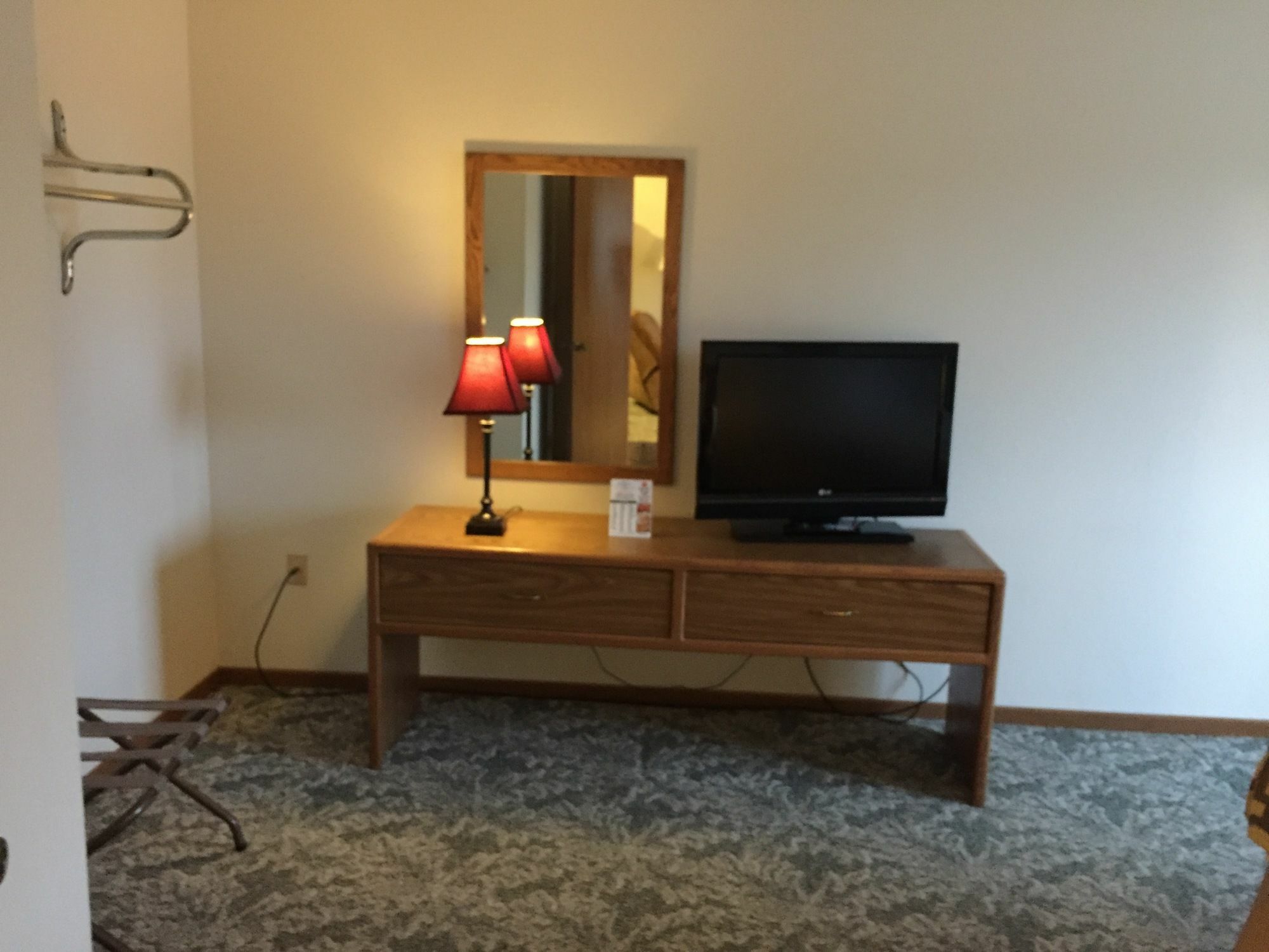 Super 8 By Wyndham Escanaba Εξωτερικό φωτογραφία